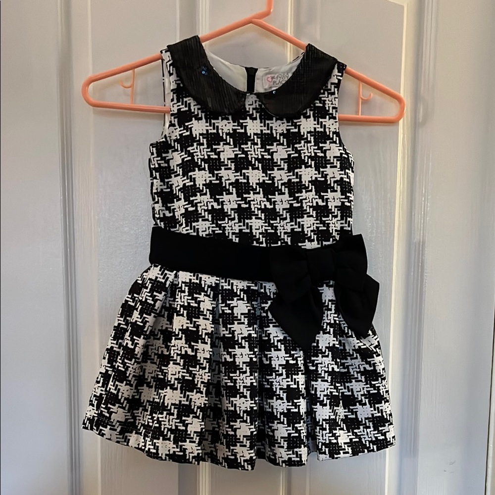 1989 Place Stylish Houndstooth Black and White Kids Dress